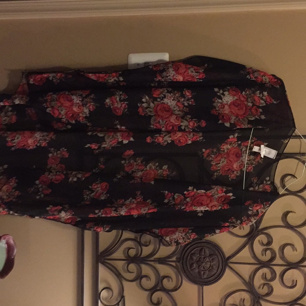Rose shawl medium